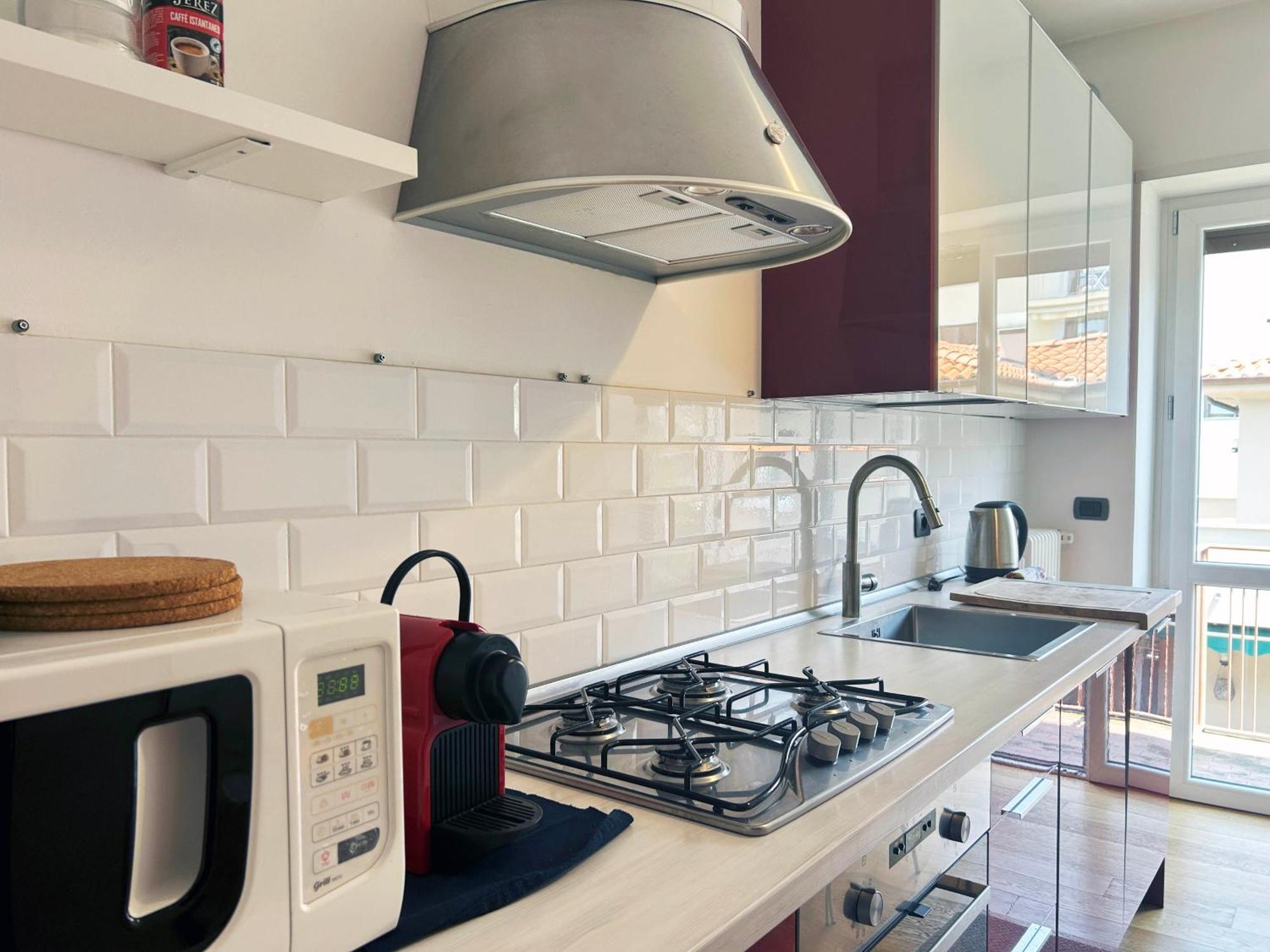 Comfortable Apartment In The Heart Of Лекко Экстерьер фото